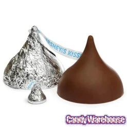 Hershey's Kisses Silver Foiled Big Milk Chocolate Candy: 7-Ounce Gift Box -Sweet Candy Shop hershey s kisses silver foiled big milk chocolate candy 7 ounce gift box candy warehouse 3 8669a962 dbf3 40c7 bf1d ea458b7d6493