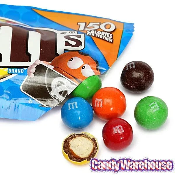 M&M's Candy Packs - Pretzel: 24-Piece Box 2 M&M's Candy Packs - Pretzel: 24-Piece Box - Image 2