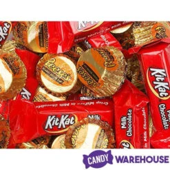 Reese's Peanut Butter Cups And Kit Kat Miniatures Bulk Candy: 2LB Bag 7 Reese's Peanut Butter Cups And Kit Kat Miniatures Bulk Candy: 2LB Bag -Sweet Candy Shop reese s peanut butter cups and kit kat miniatures bulk candy 2lb bag candy warehouse 4