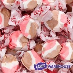 Salt Water Taffy - Neapolitan: 2.5LB Bag -Sweet Candy Shop salt water taffy neapolitan 2 5lb bag candy warehouse 3 50360462 afa9 4b1f b358 158472705a85
