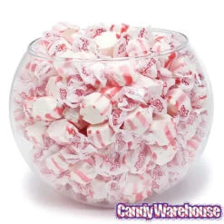 Salt Water Taffy - Peppermint: 2.5LB Bag -Sweet Candy Shop salt water taffy peppermint 2 5lb bag candy warehouse 4